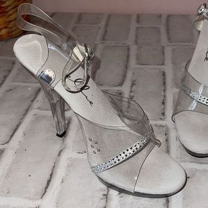 Ellie clear plastic/rhinestone heels women’s size 8